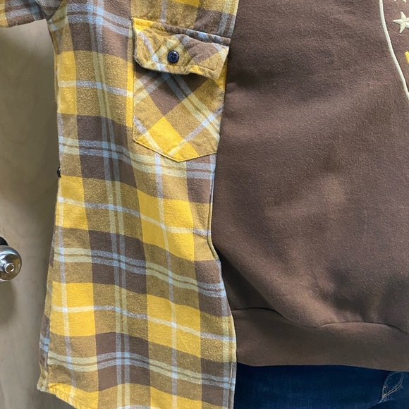 Yellowstone Dutton Ranch Pocket Flannel High Low Sweatshirt Rework - Picture 3 of 4